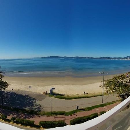 Apartamento De Cobertura Frente Para O Mar Итапема Экстерьер фото