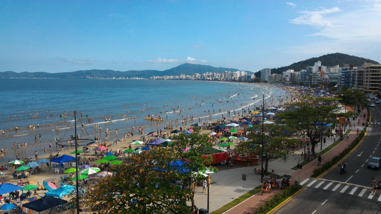 Apartamento De Cobertura Frente Para O Mar Итапема Экстерьер фото