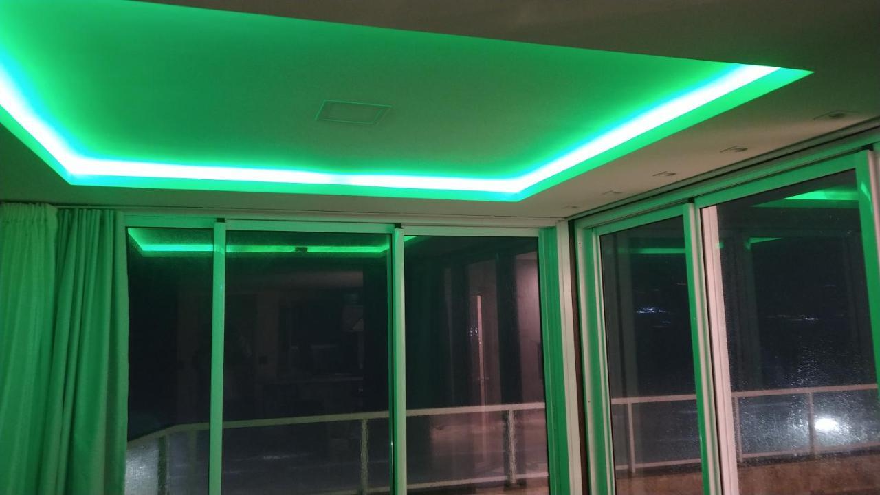 Apartamento De Cobertura Frente Para O Mar Итапема Экстерьер фото