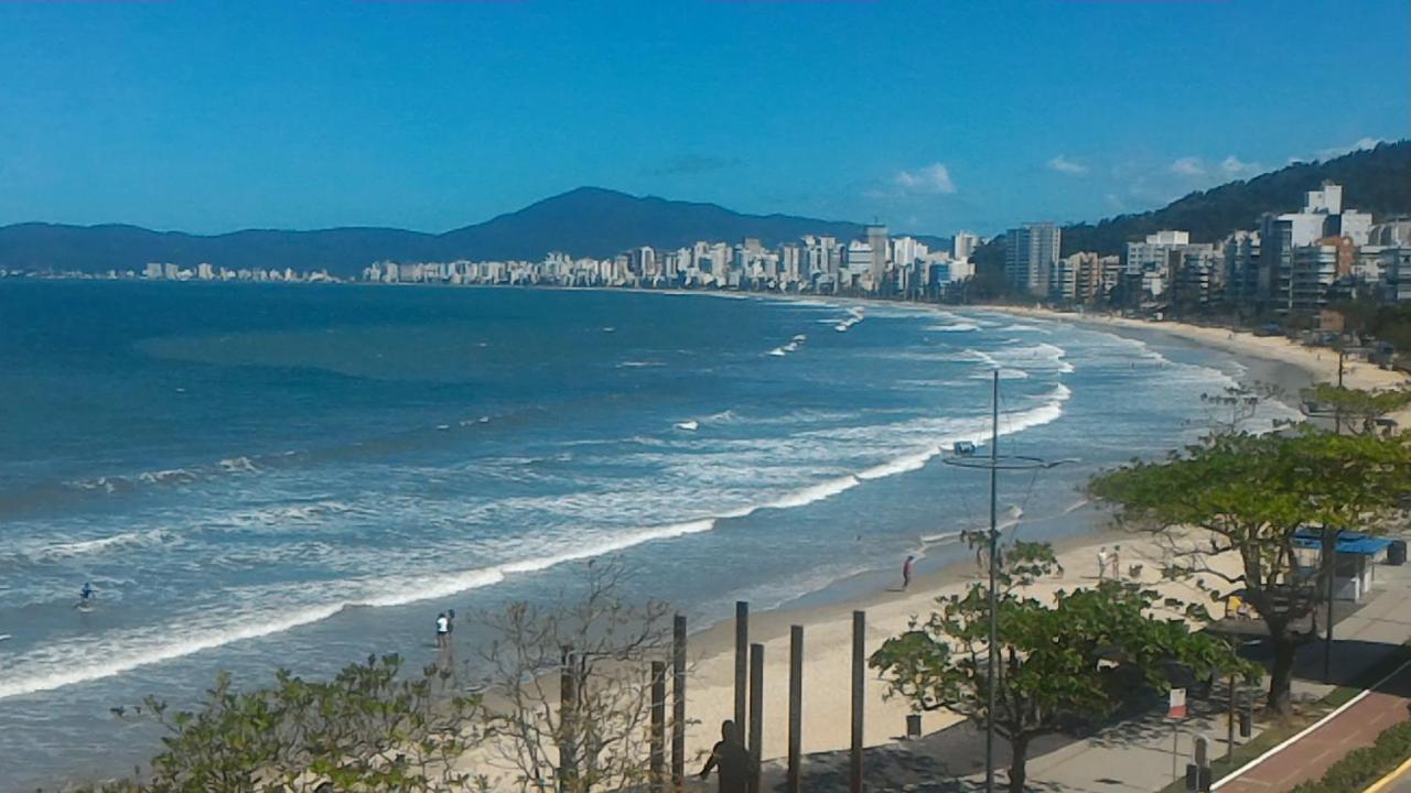 Apartamento De Cobertura Frente Para O Mar Итапема Экстерьер фото
