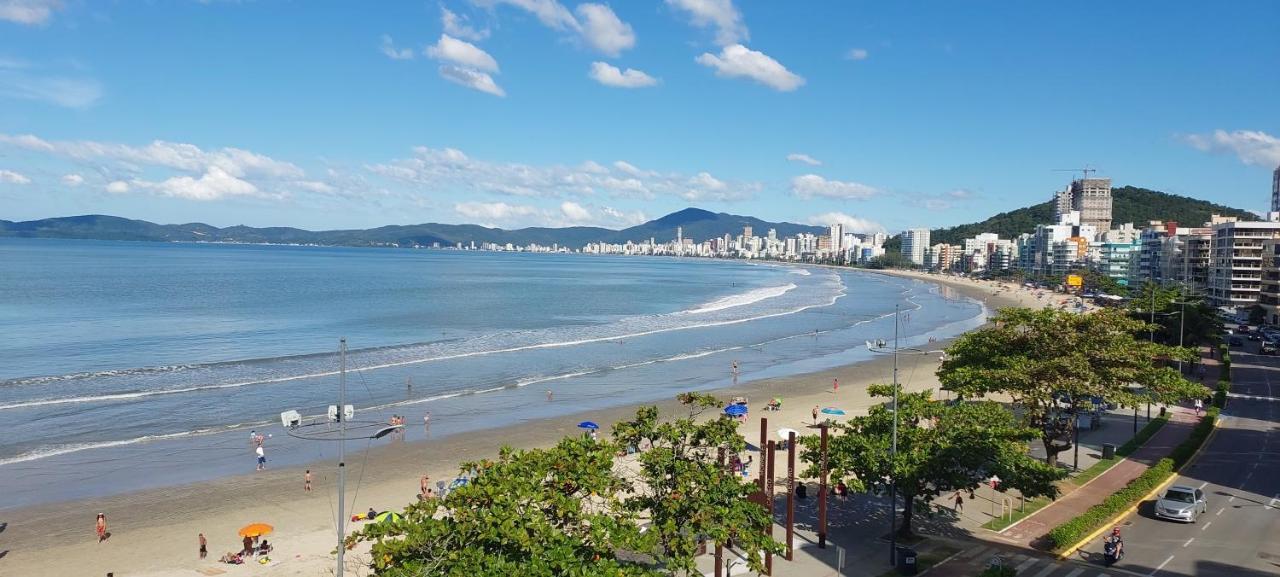 Apartamento De Cobertura Frente Para O Mar Итапема Экстерьер фото