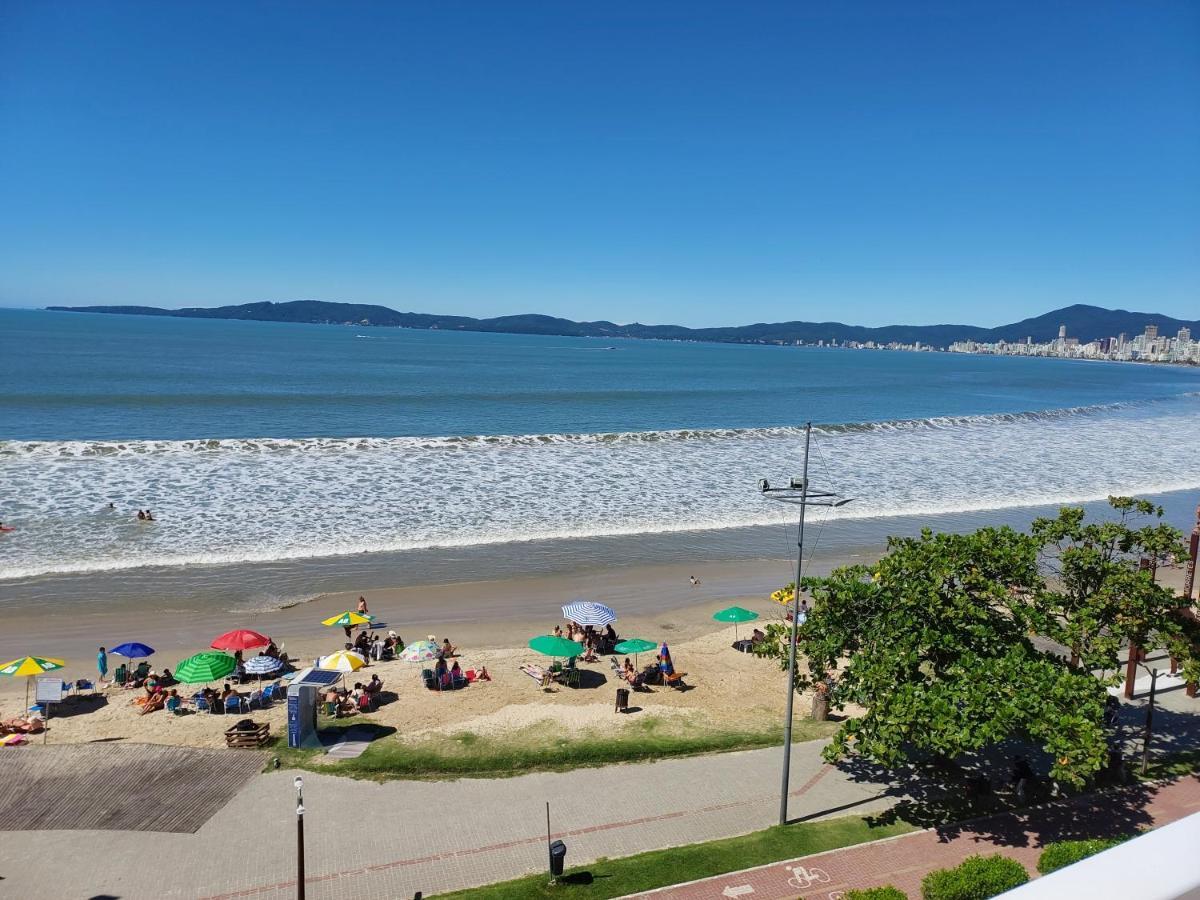 Apartamento De Cobertura Frente Para O Mar Итапема Экстерьер фото