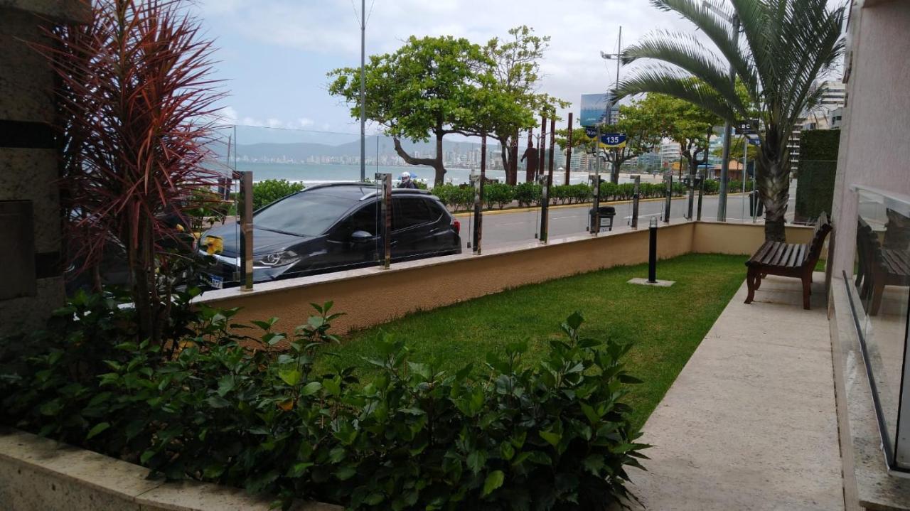 Apartamento De Cobertura Frente Para O Mar Итапема Экстерьер фото