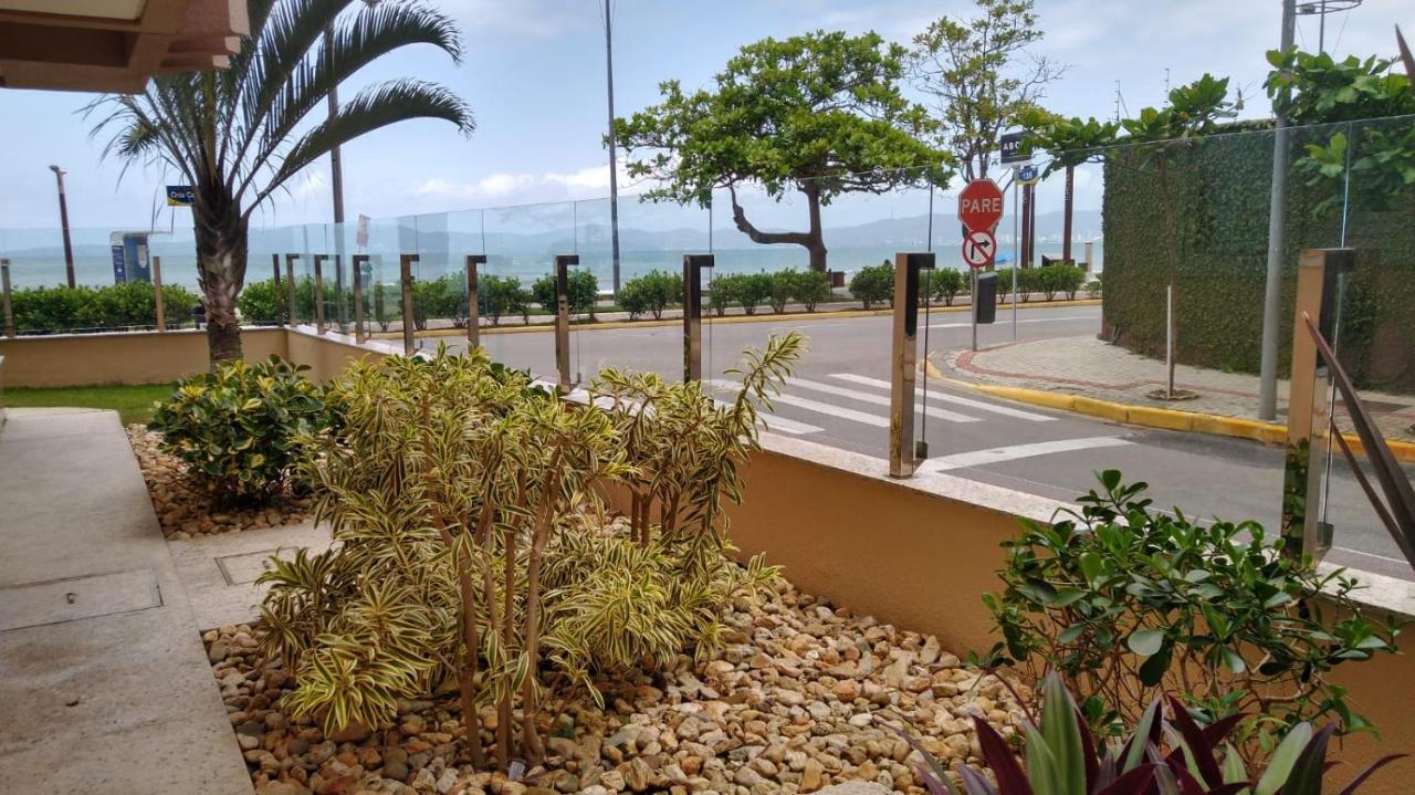 Apartamento De Cobertura Frente Para O Mar Итапема Экстерьер фото